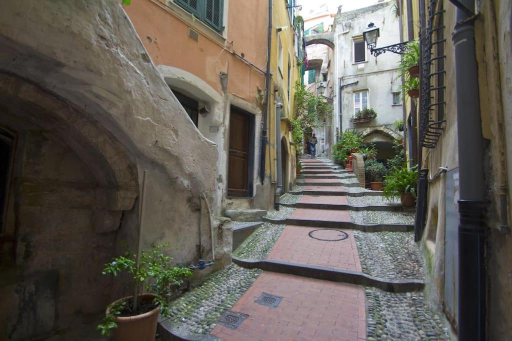 Mini Accommodation In Sanremo Liguria Esterno foto