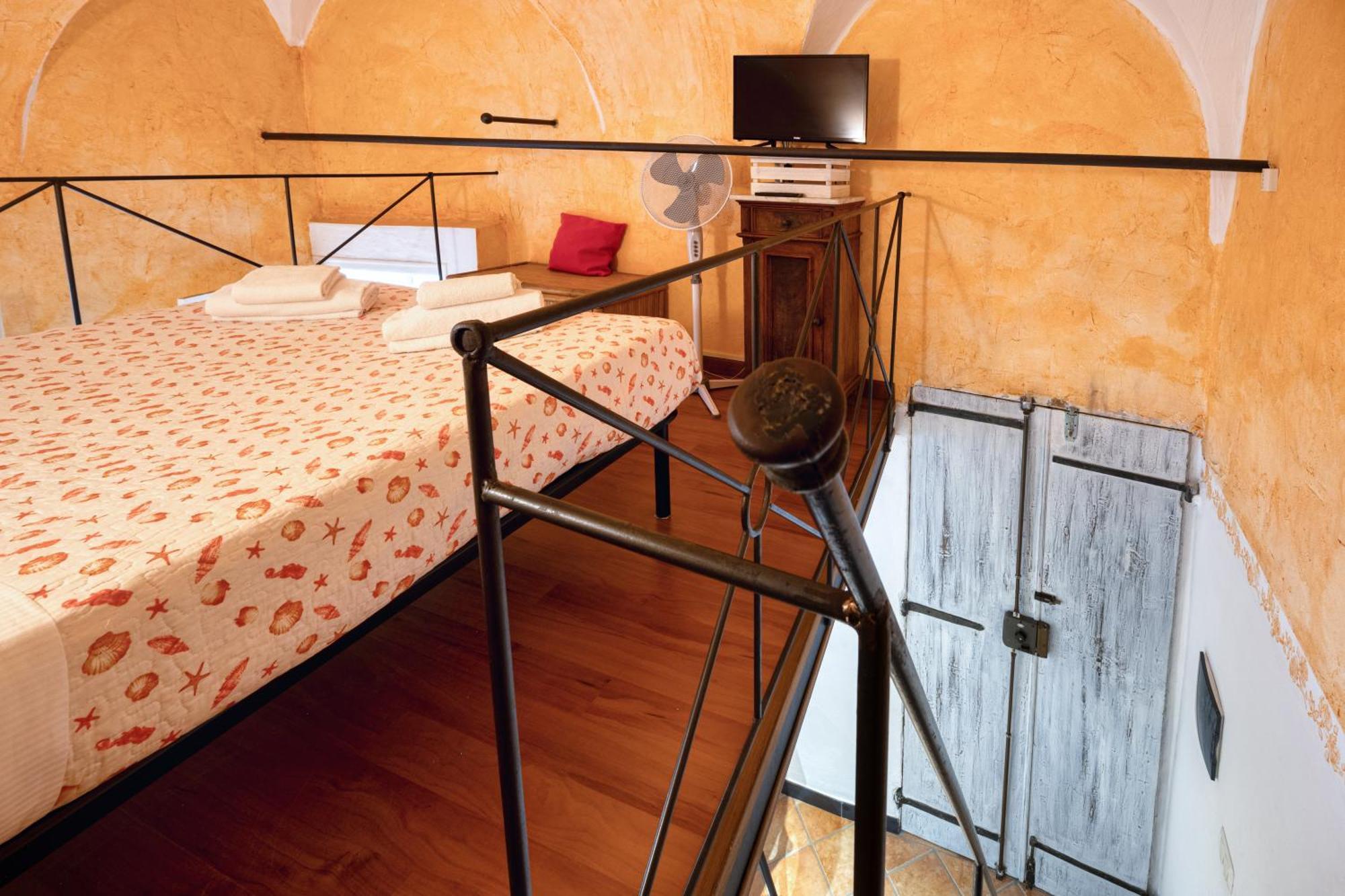 Mini Accommodation In Sanremo Liguria Esterno foto